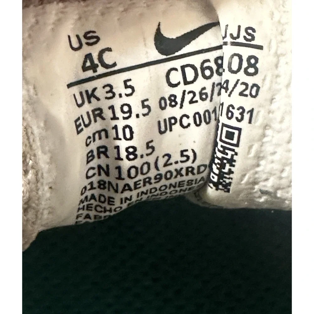 Nike Air Max Size 4C